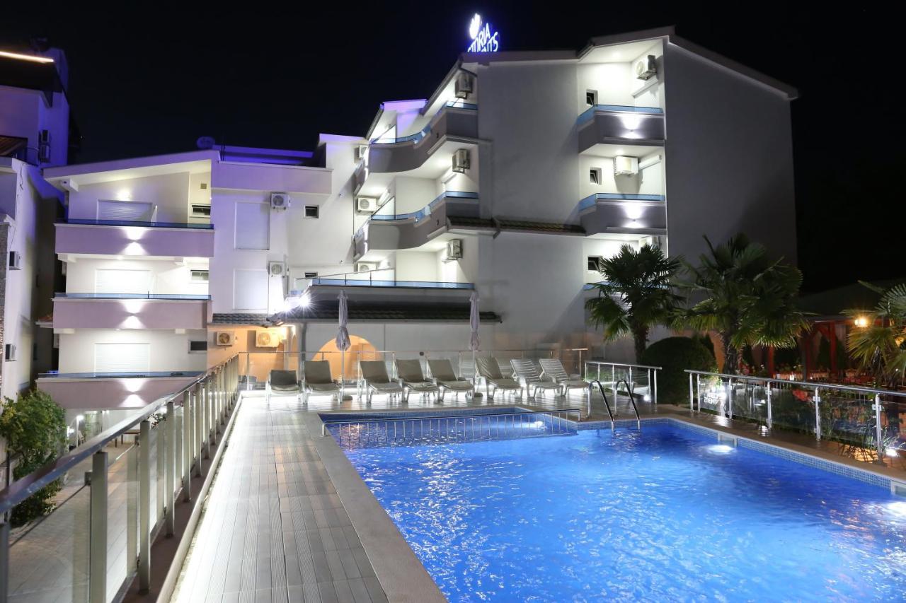 Victoria Apartments อุลซิน ภายนอก รูปภาพ